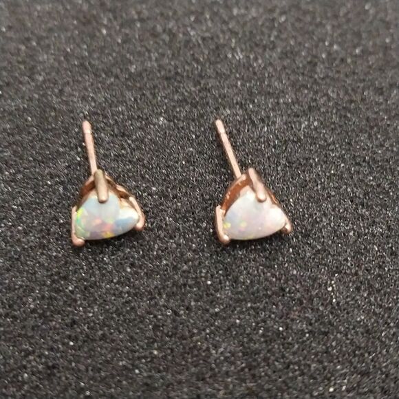 Vintage Heart Shaped Fire Opal Earrings Gold Studs #J048 - Picture 8 of 14